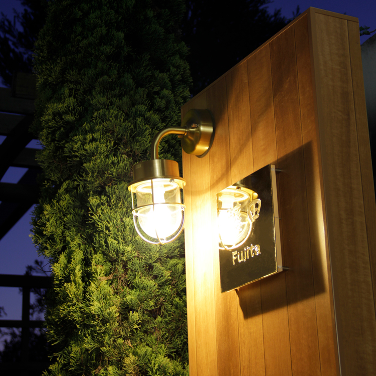 ガーデンライト 庭園灯 屋外 LED 照明 12V 外灯 真鍮製 デッキライトシリーズ マリンランプ マリンライト ブラス スパイクタイプ LED電球 電球色 - 1