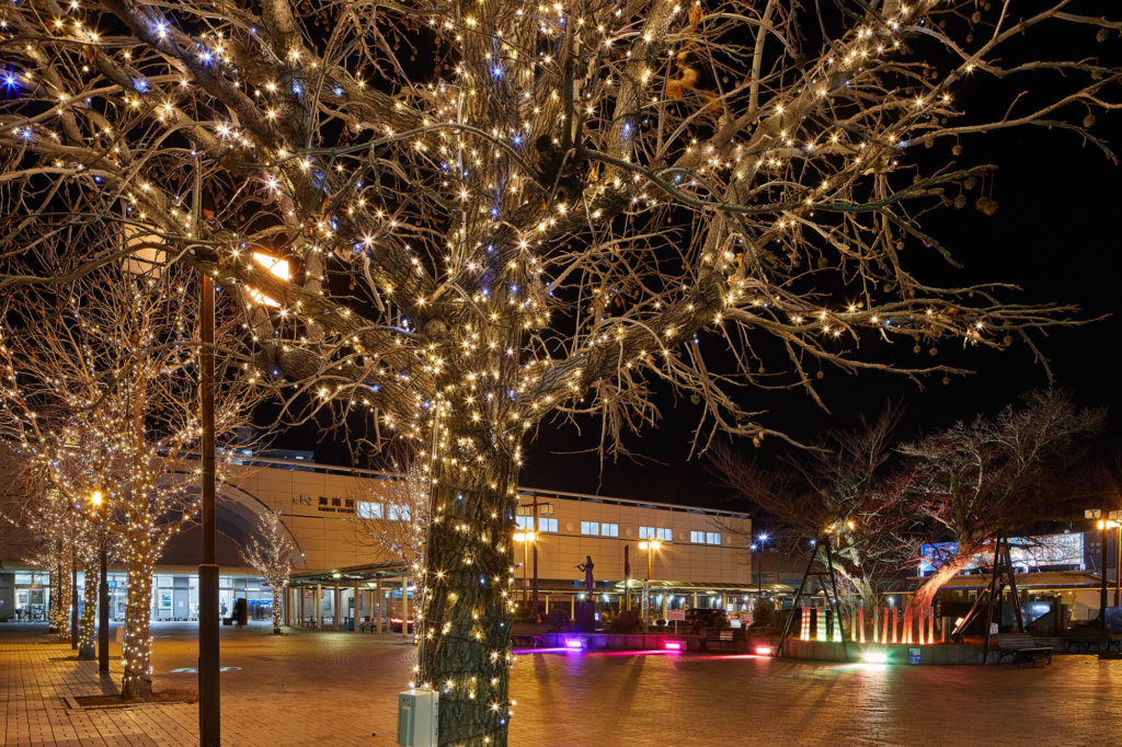 イルミネーションイベントとコラボレーションした駅の明かり③