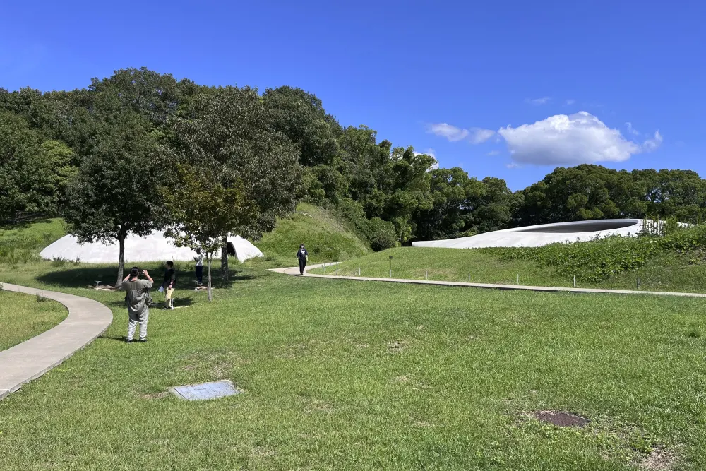 豊島美術館の様子