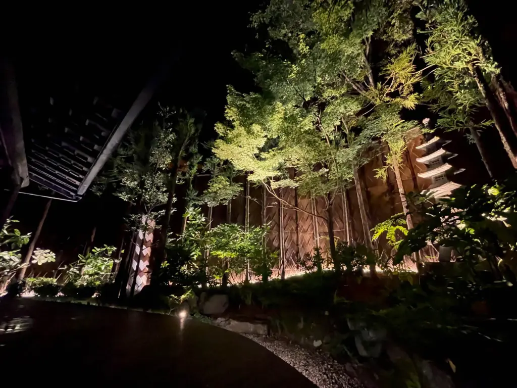 リニューアルされた露天風呂③