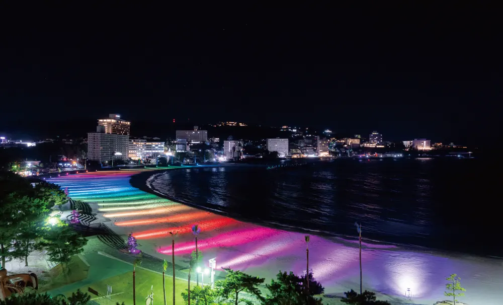 白良浜ライトパレードby FeStA LuCeの2025年度開催の様子1