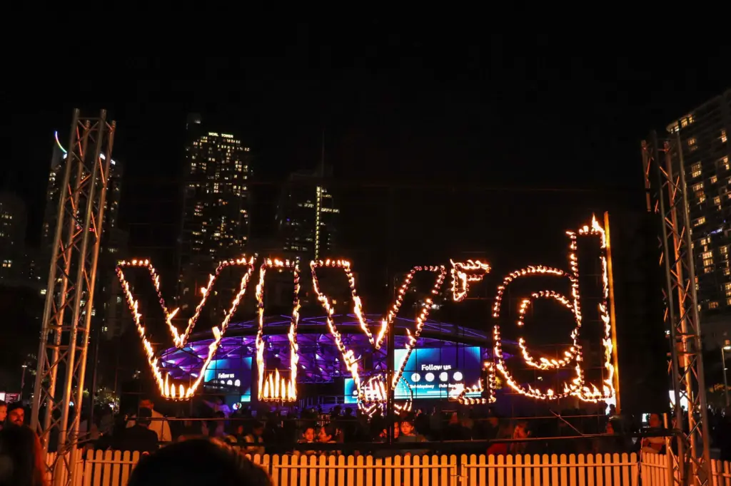 「Vivid Sydney」開催中のシドニーの街中の様子③