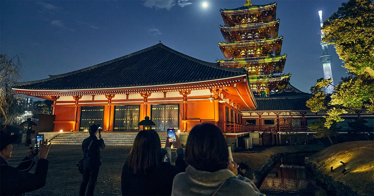 歴史建築の魅力を引き出す夜の表情 