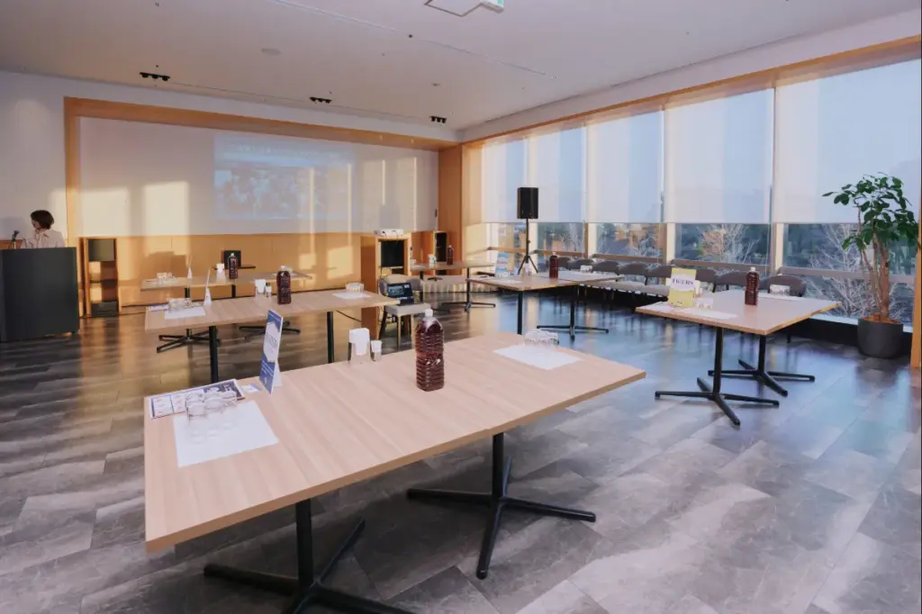 2025年度の懇親会の会場の様子②