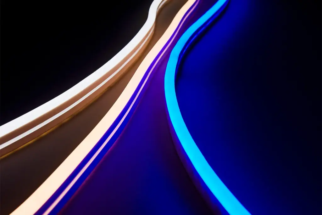 ドットレスLEDバーの光源