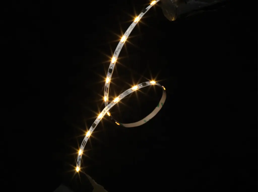 De-Moduleシリーズのテープライトタイプ