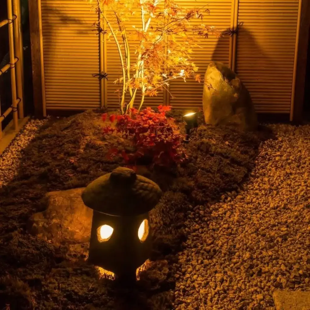 和風ライト 陶器ライトシリーズ「裾明り」の導入イメージ