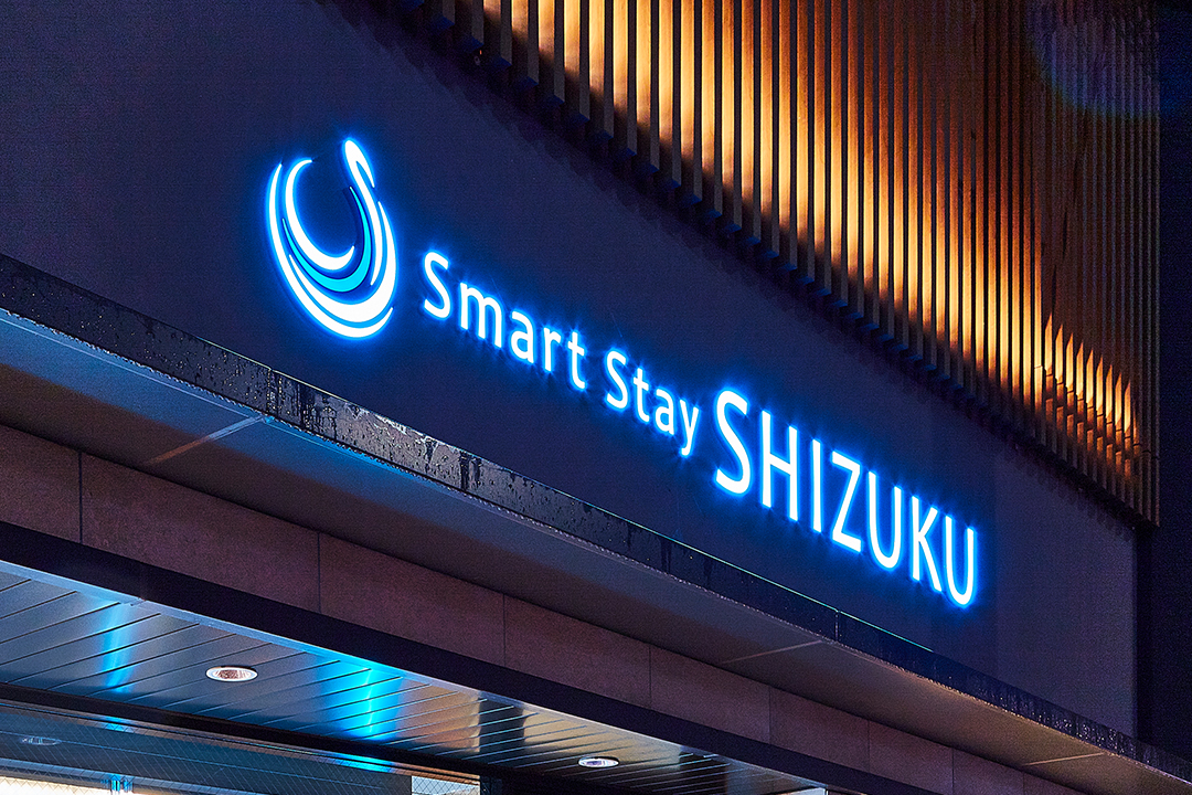 Smart Stay SHIZUKU 京都駅前【ファサードサイン】の実績写真
