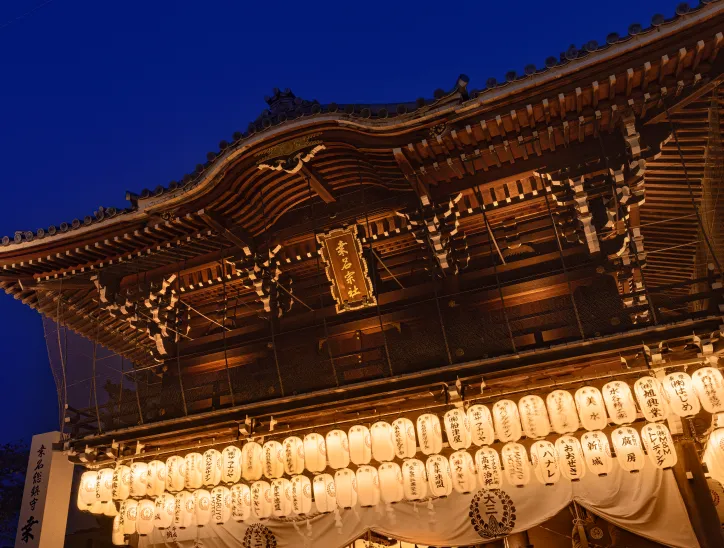 歴史的建造物や名所のライトアップによる夜間回遊の創出