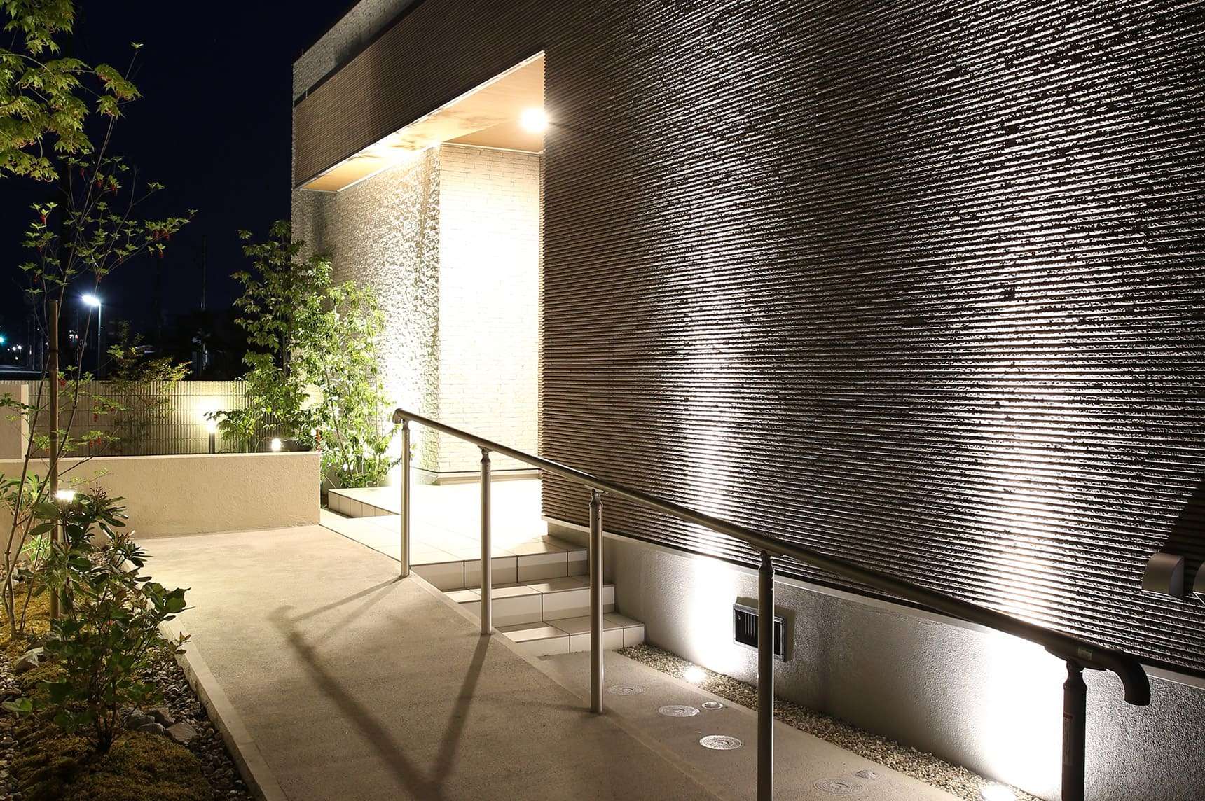 Ground-Embedded Lights7