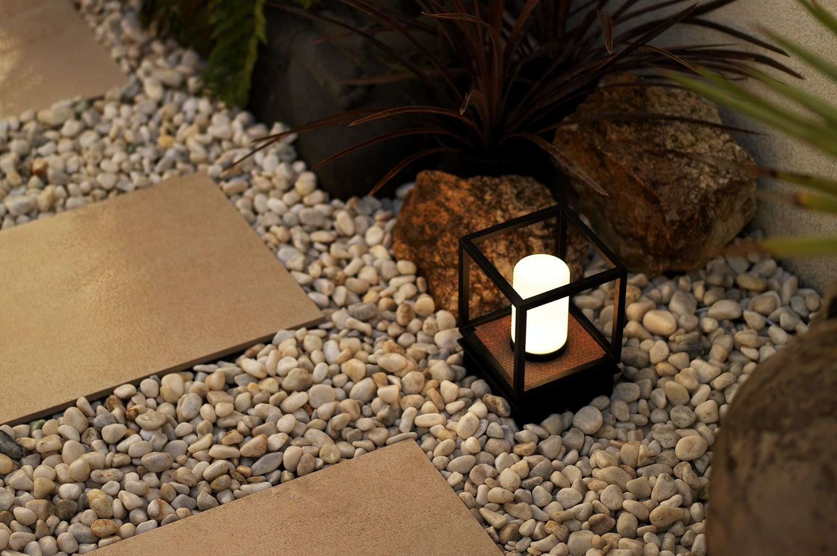 Path Stand Lights6